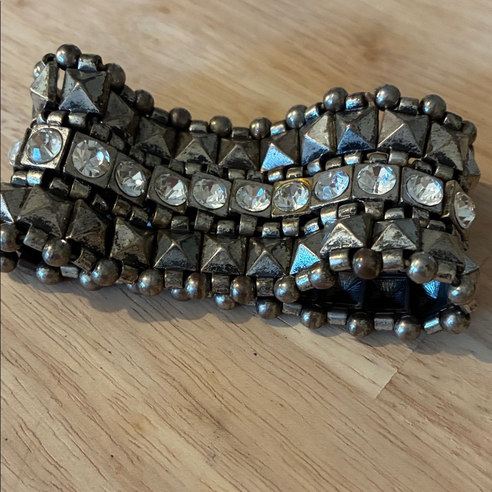 Vintage Stretch Studded Bracelet with Rhinestones‎